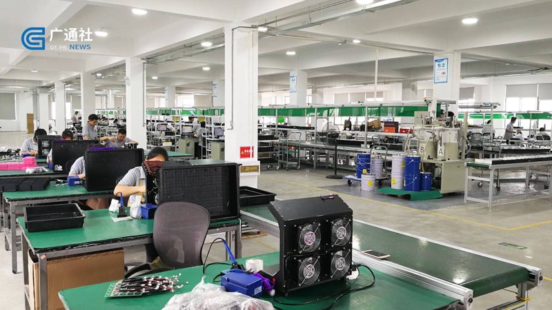 昆明电子科技公司的崛起:一场与时间赛跑的创新之旅