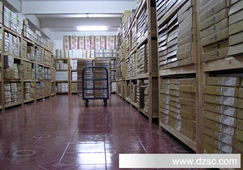 电子产品市场中的“暗战”